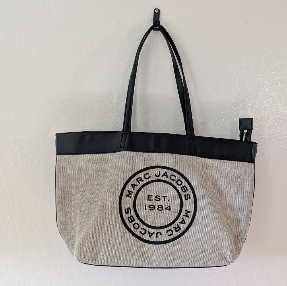 Marc Jacobs Black and Cream Logo Tote
